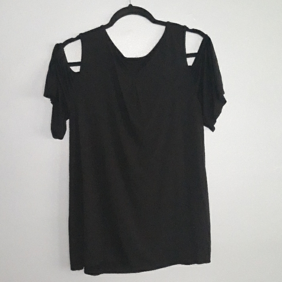 Open Shoulder Top - Picture 4 of 4